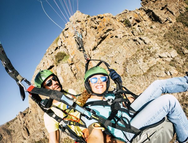 Faire du parapente à Charmonix : laissez-vous guider pour votre baptême de l'air